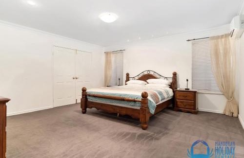 South Yunderup House | Idyllic Canal Elegance in Yunderup with Oceanfront Pool