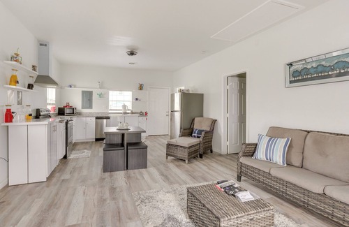 Freeport House | Pet-Friendly Canal-Front Home near Surfside Beach