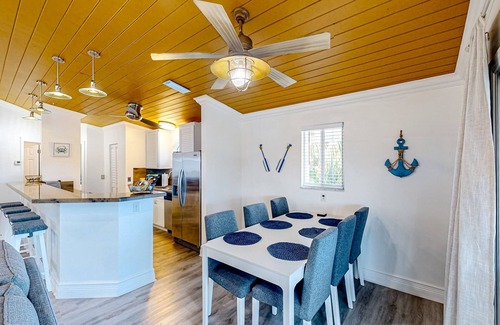 Key Largo House | Idyllic Canal-Front Retreat with Hot Tub and Kayaks