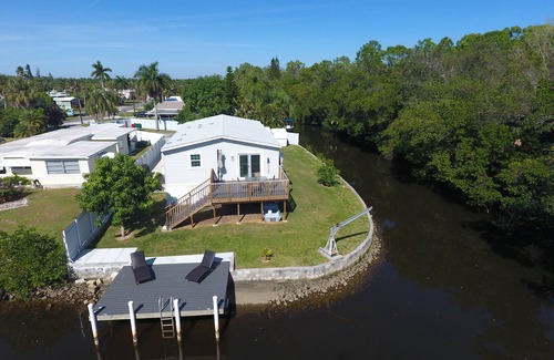 Henderson Creek Park House | Elegant Canal Home in South Naples, FL - Rated 9.6/10