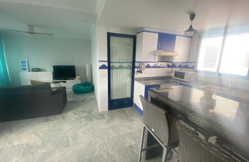 Xeraco Apartment | Family-Friendly Canal Salinas Penthouse with Ocean View