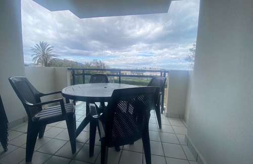 Xeraco Apartment | Family-Friendly Canal Salinas Penthouse with Ocean View