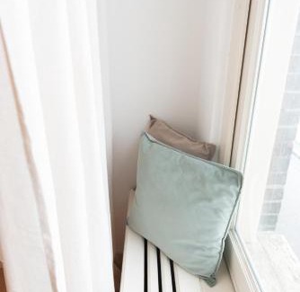 Jordaan Bed & Breakfast | Cozy 2 Bedroom Apartment with Canal View and Spa Access