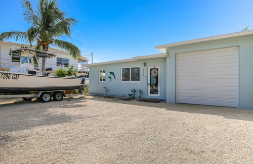 Indian Waterways House | Canalfront Dog-Friendly Retreat with Private Boat Ramp