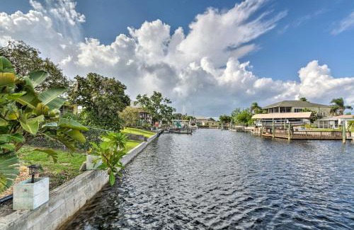 Hudson Beach Estates House | Canalfront Home with Private Dock and Pet-Friendly Yard