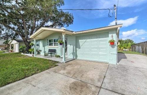 Hudson Beach Estates House | Canalfront Home with Private Dock and Pet-Friendly Yard