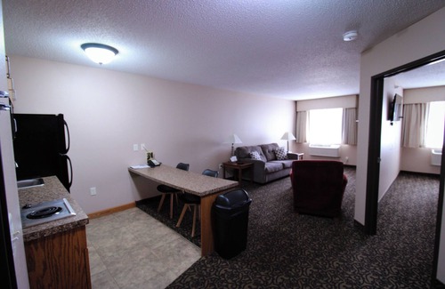 Canby Hotel | Discover Comfort at Canby Inn And Suites - Rated 9.4/10