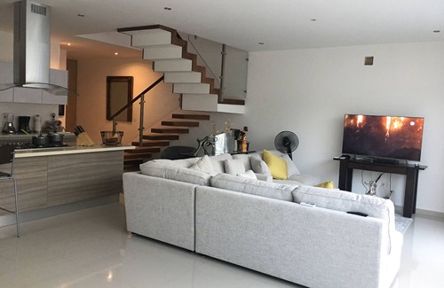 Cancun House | Discover Aqua Residencial: Poolside Paradise in Cancún