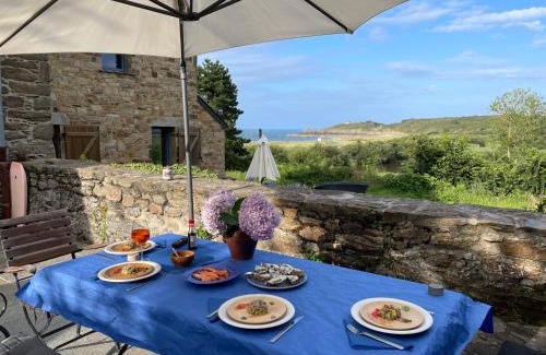 Cancale House | Discover Cancale Chapelle du Verger with Oceanfront Charm