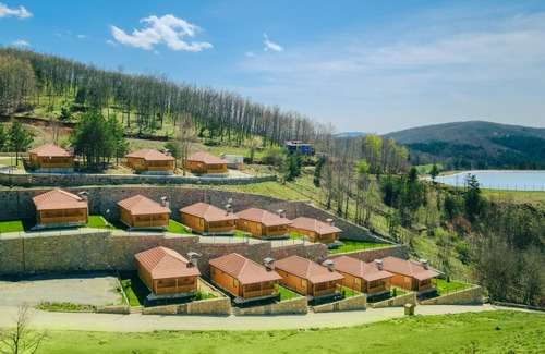 Iznik Hotel | Discover Comfort at Candarlı Çifliği with Family-Friendly Amenities