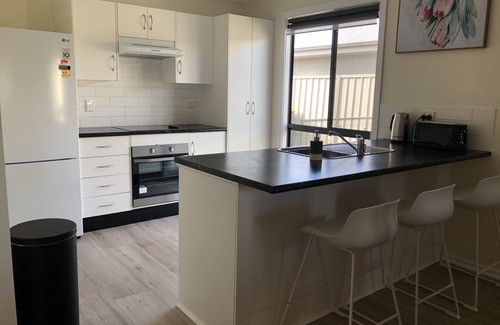 Kingscote House | Ideal Getaway Home with Pool & Ocean Views in Kingscote