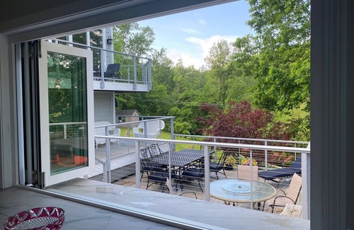 Danbury House | Perfect Getaway: Private Lake House with Pool & Ocean Views