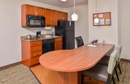 Abilene Hotel | Pet-Friendly Retreat at Candlewood Suites Abilene