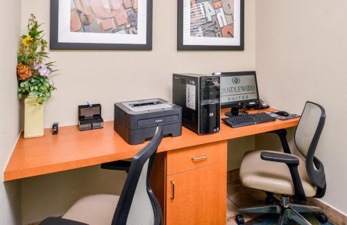 Abilene Hotel | Pet-Friendly Retreat at Candlewood Suites Abilene