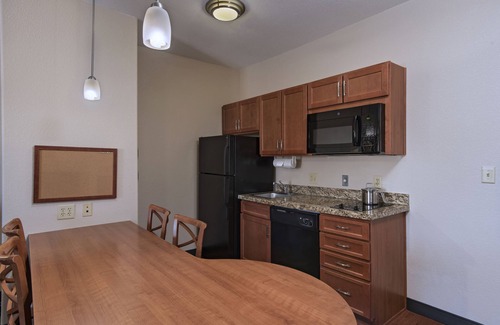 Cedar Park Hotel | Inviting Candlewood Suites Austin N - Cedar Park, IHG Hotel