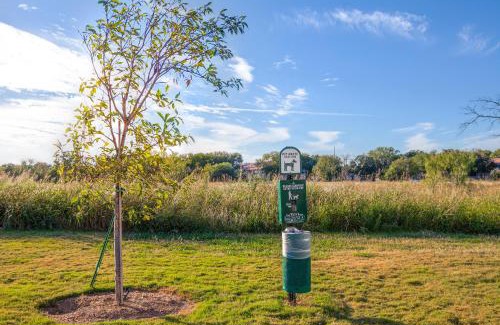 Georgetown Hotel | Pet-Friendly Candlewood Suites Georgetown for Family Getaways