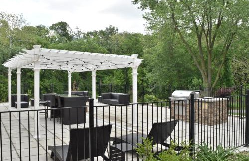 Independence Hotel | Explore Candlewood Suites Independence with Ocean Views