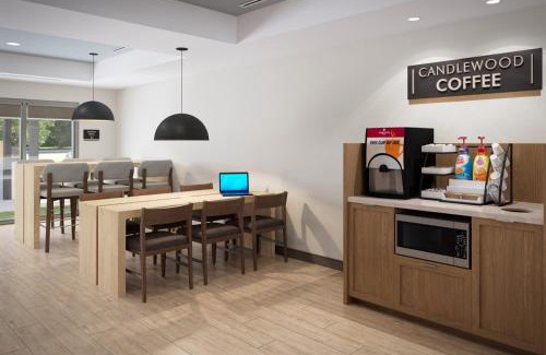Joliet Hotel | Discover Candlewood Suites - Joliet Southwest, Pet Friendly Stay