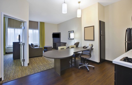 Osage Hotel | Guest Rated Candlewood Suites Morgantown - Family Friendly Stay