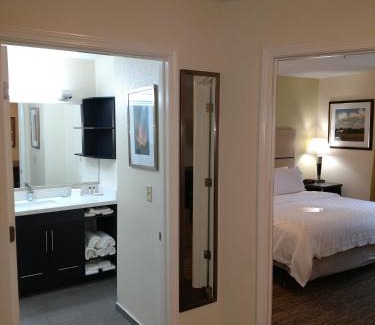 Olive Branch Hotel | Candlewood Suites Olive Branch by IHG