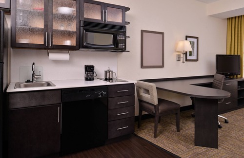 Downtown Hotel | Eco-Friendly Candlewood Suites Terre Haute - Guest Rated 9.2