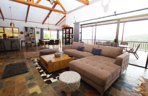 Bushman's River Mouth Apartment | Experience CANELA: Bespoke Safari River View Retreat