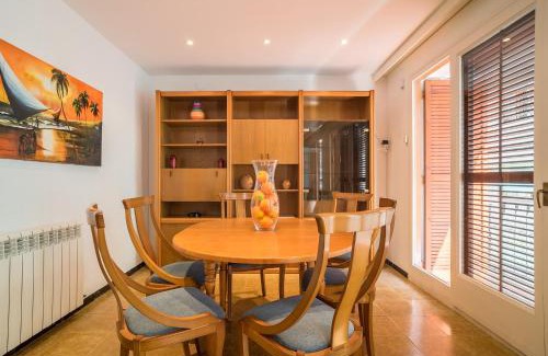 Canet de Mar Apartment | Child-Friendly Getaway at Canet Beach 1: Guest Rated 9/10