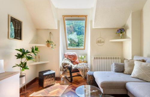 Canfranc-Estacion Apartment | Pet-Friendly Retreat at Canfranc Home - Guest Rated 10/10