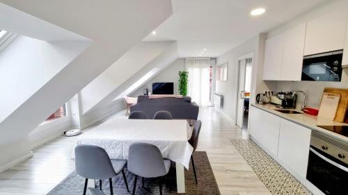 Cangas de Onis Apartment | Riverside Retreat in Cangas de Onis - Rated 9.5/10