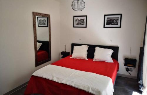 Carnot Apartment | Relax at Cannes Cosy Oasis - 4-Star Guest Rated Perfection