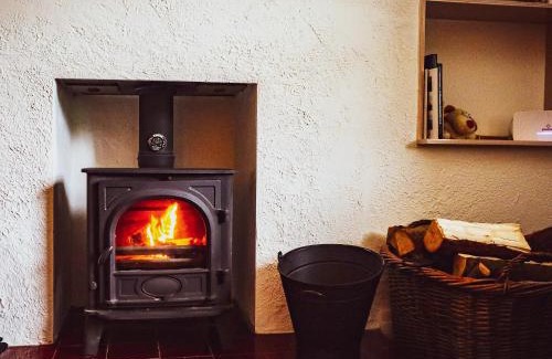 Glaisdale House | Pet-Friendly Retreat at Canny Cottage - Guest Rated 9.4/10