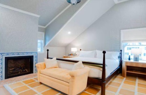 Hampton Bays Hotel | Experience Canoe Place Inn and Cottages: Top-Rated Getaway