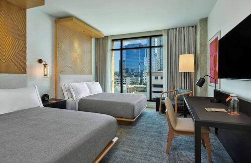 West End Hotel | Inviting Canopy by Hilton Austin Downtown with Pool & Dining
