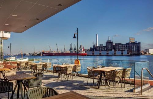 Fells Point Hotel | Modern Canopy By Hilton Baltimore Harbor Point Near Waterfront