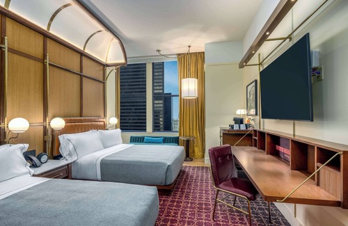 The Loop Hotel | Discover Canopy by Hilton Chicago Central Loop: 4-Star Comfort