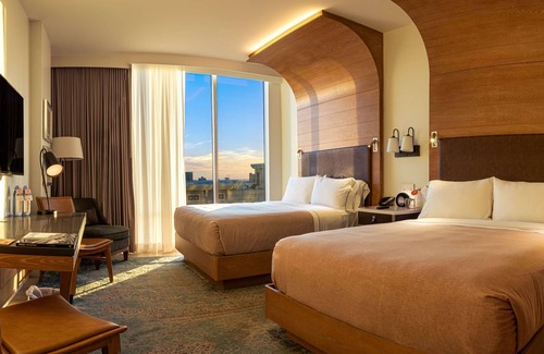 Cityplace Hotel | Stylish Canopy by Hilton Dallas Uptown with Spa & Dining