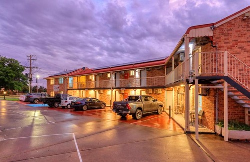 Canowindra Hotel | Discover Canowindra Riverview Motel: Family-Friendly Oasis