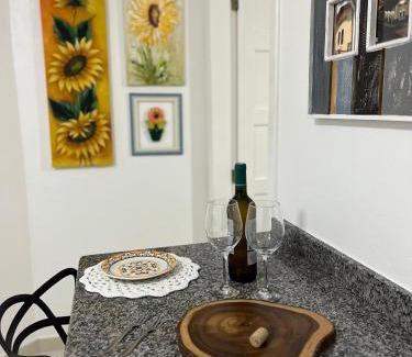 Marechal Floriano House | Guest-Rated 9.9: Suíte Girassol Cama & Café in Marechal Floriano