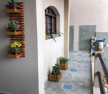 Cunha House | Discover Cantinho Cunhense: Family-Friendly Retreat with Pool