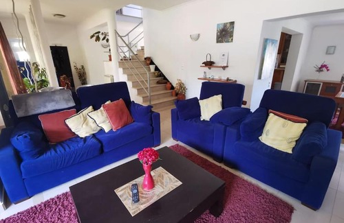 Serta House | Discover Cantinho da Alice Family Villa with Ocean Views