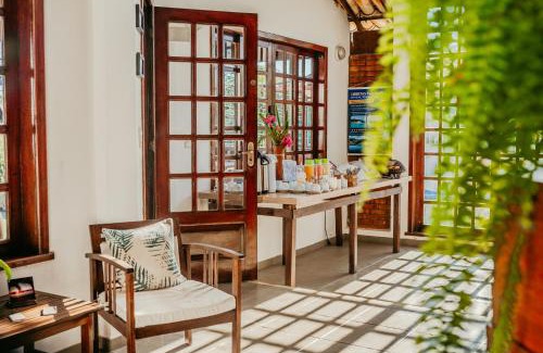Portal da Ferradura House | Inviting Tucanos Búzios: Spa Retreat with 9.4/10 Rating
