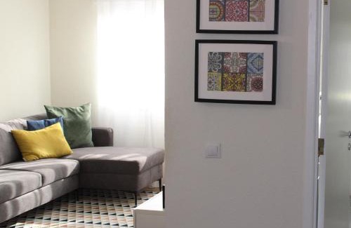 Buraca Apartment | Discover Comfort at Cantinho de Benfica - Rated 8.1/10