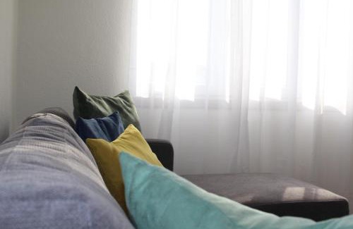 Buraca Apartment | Discover Comfort at Cantinho de Benfica - Rated 8.1/10