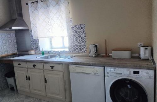 Prestimo House | Pet-Friendly Retreat at Cantinho do Préstimo, Rated 9.5/10