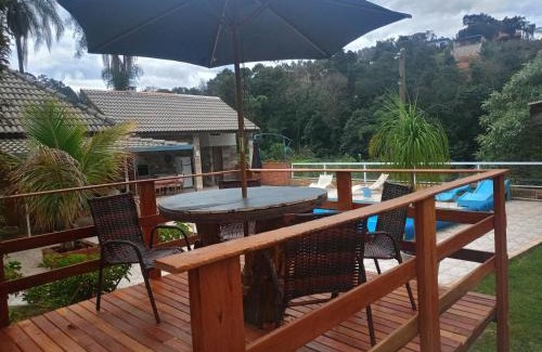 Serra Negra Ski Chalet | Relaxing Stay at Cantinho do Sossego I with Ocean Views