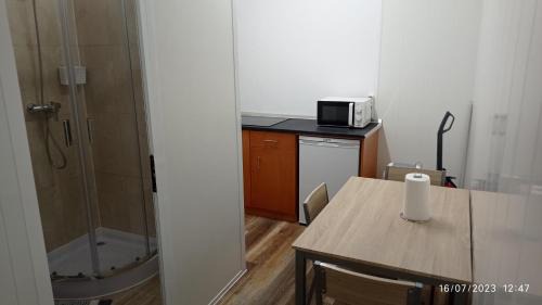 Praia da Vitoria Apartment | Exceptional Stay at Cantinho dos Remédios - Child Friendly