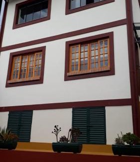 Vila Albertina Apartment | Family-Friendly Cantinho Rubra with 9.6/10 Guest Rating
