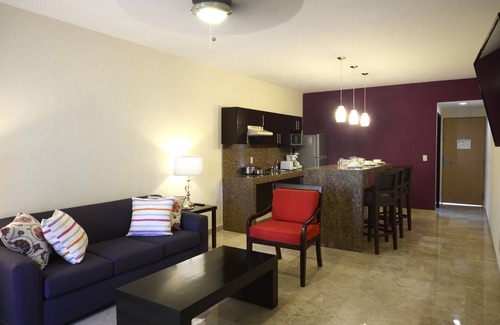 Las Glorias Apartment | Discover Canto del Sol Puerto Vallarta All Inclusive Resort