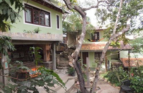 Lencois Hotel | Guest Rated 10/10: Canto Verde Pousada with Family Amenities