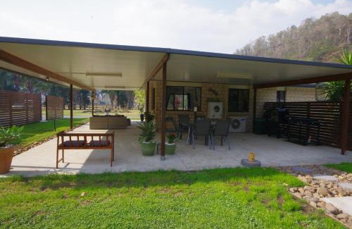 Canungra Villa | Family-Friendly Getaway at Canungra Valley Cottage, 4 Stars